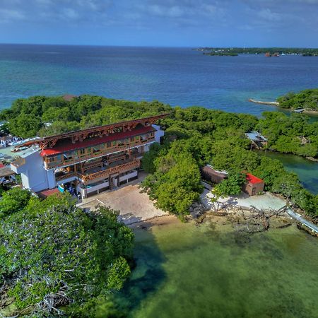 Pao Pao Hotel & Beach Club Isla Grande  Exterior photo